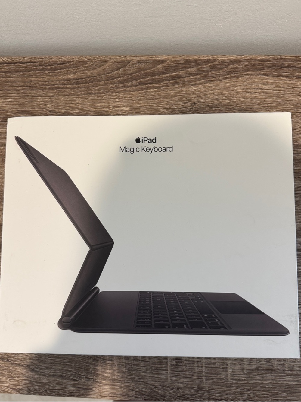Apple iPad Pro Magic Keyboard - Picture 4 of 5